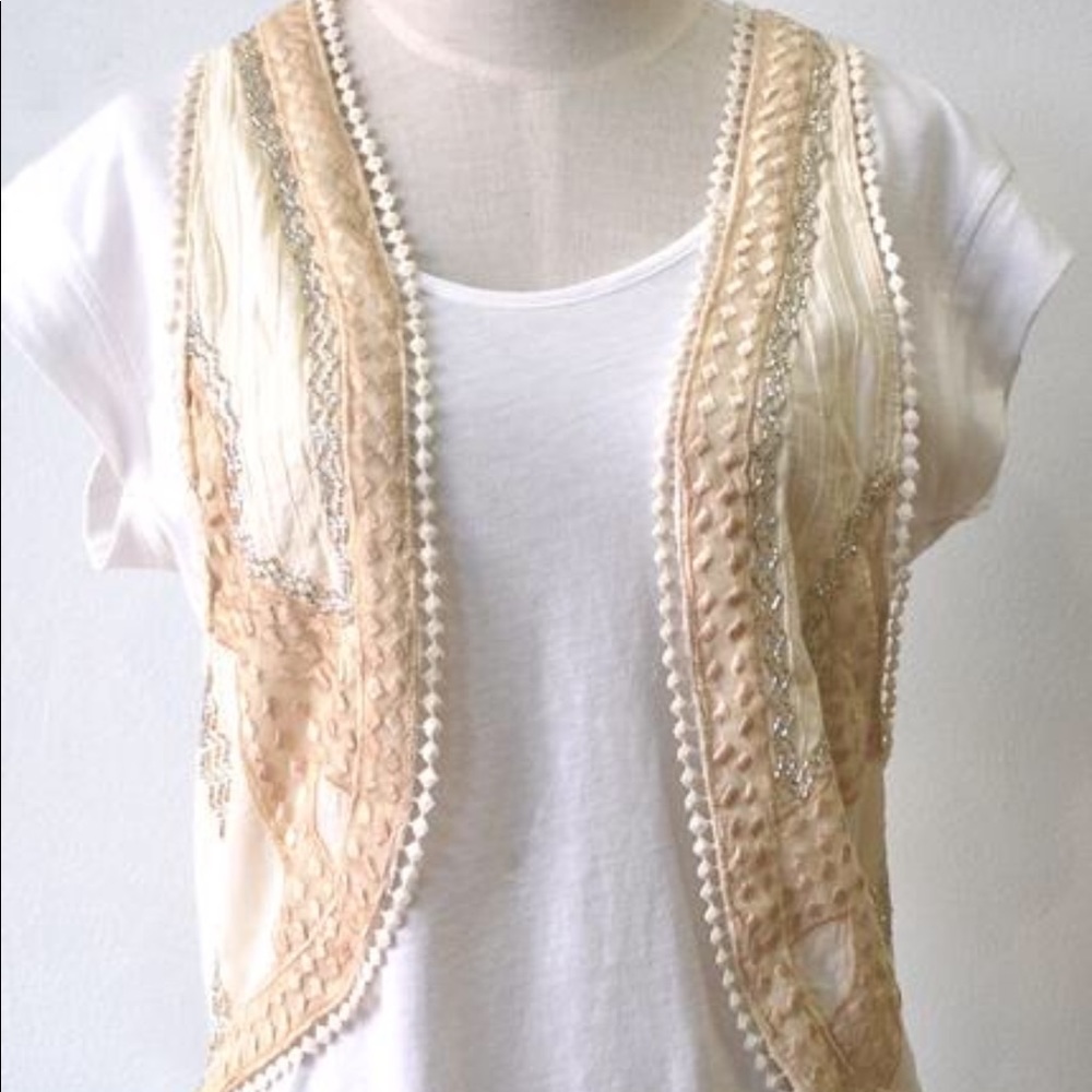 Moyna embellished Anthropologie vest. Size Medium